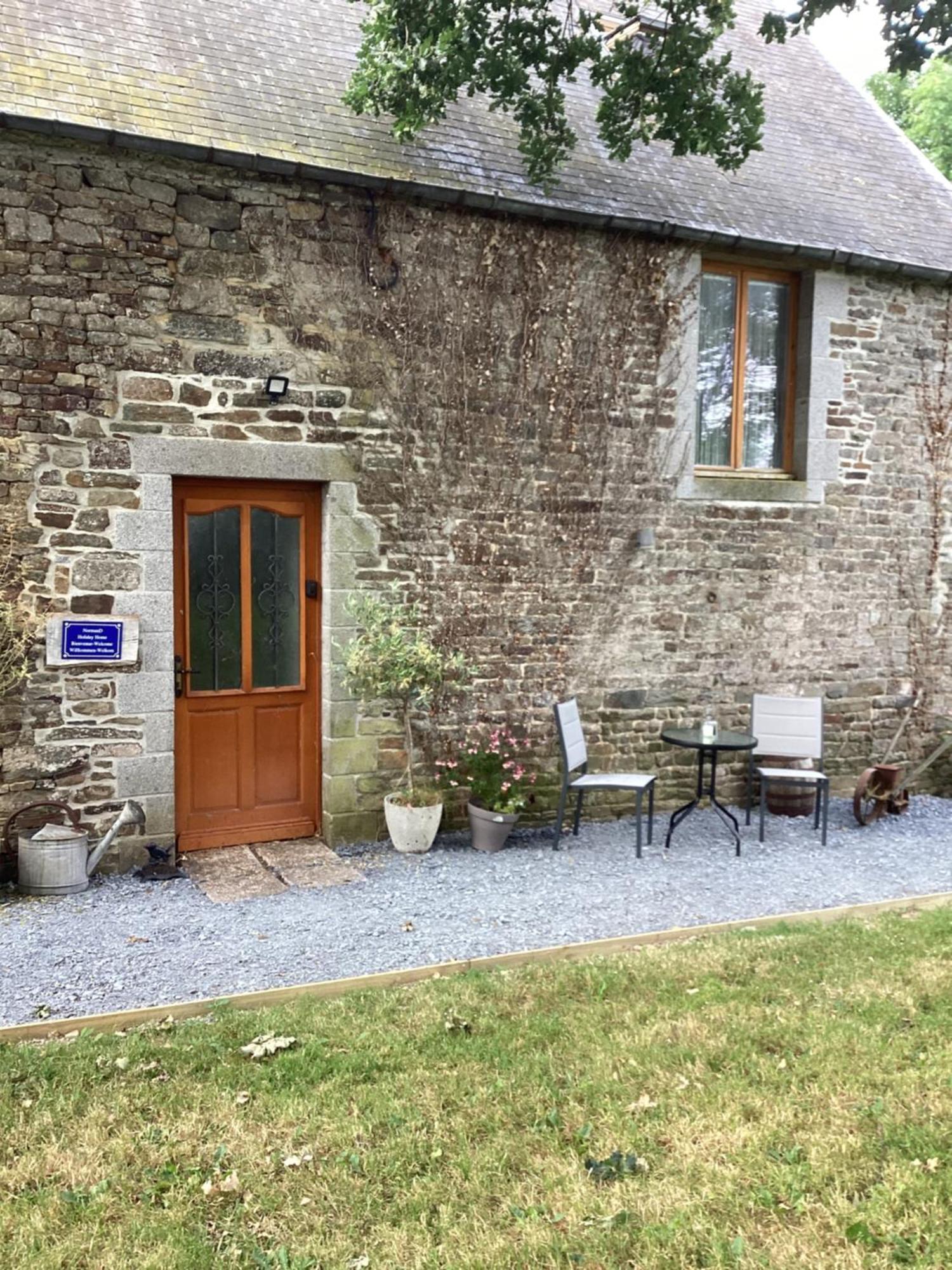 Normand Holiday Home - Vire Calvados Relaxing Rural Retreat Le Reculey Buitenkant foto